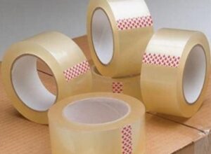 Fita adesiva: como escolher o produto e fornecedor certo para suas necessidades de embalagem e logística